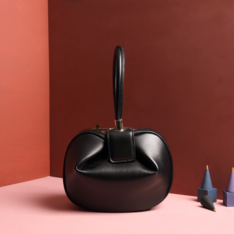 Luxury Shamew leather handbag with a dumpling design, stylish ladies' fashion handbag for everyday use.