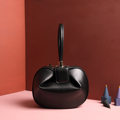 Luxury Shamew leather handbag with a dumpling design, stylish ladies' fashion handbag for everyday use.