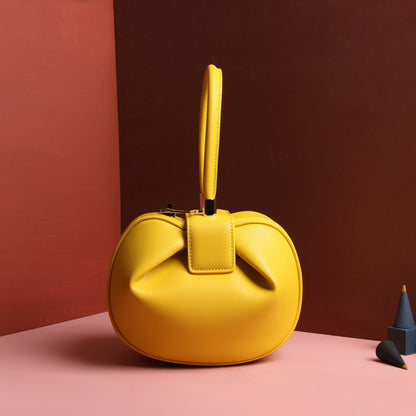 Luxury leather handbag by Shamew, stylish dumpling-shaped ladies handbag with elegant design and premium craftsmanship.