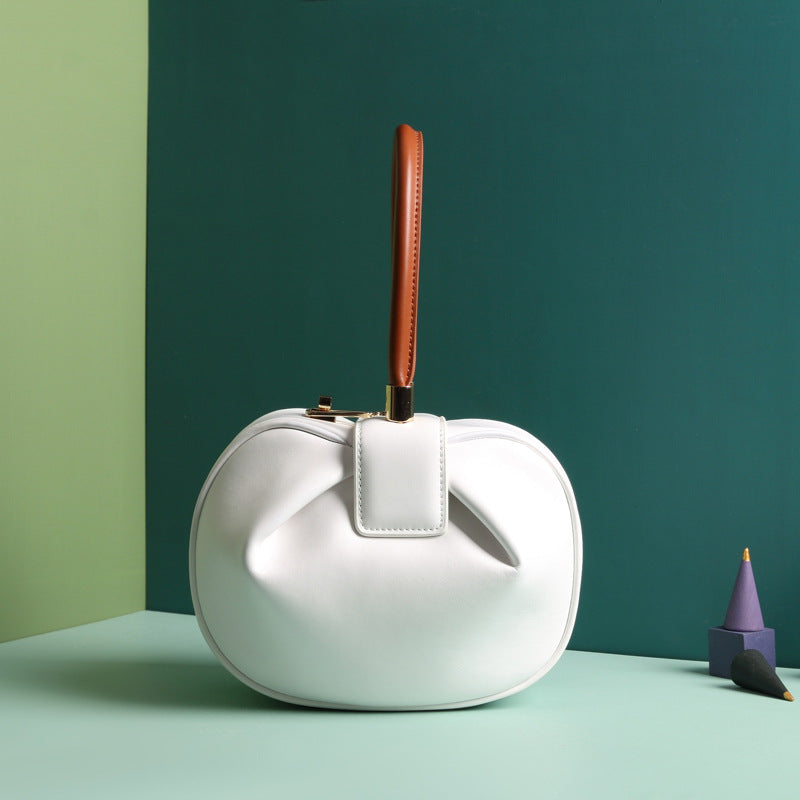 Luxury Shamew leather handbag with a dumpling design, stylish ladies' fashion handbag made from high-quality leather.