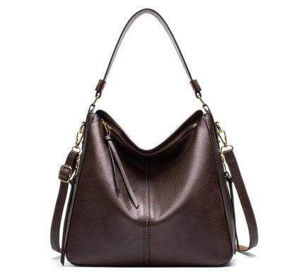 Luxury Shamew Élan Zipper Bucket Bag for women, stylish leather handbag with zipper closure and elegant design.